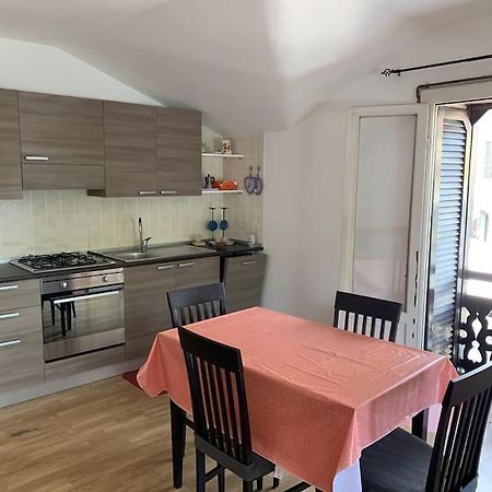 Casa Rino: Vacanze In Casetta...... Dongo Exteriér fotografie